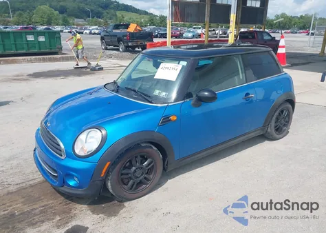 2012 Mini Cooper из США, поврежденный, VIN WMWSU3C54CT367828